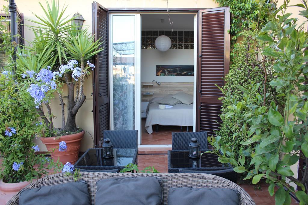 Bed and Breakfast Terrazza Duomo Neapol Pokoj fotografie
